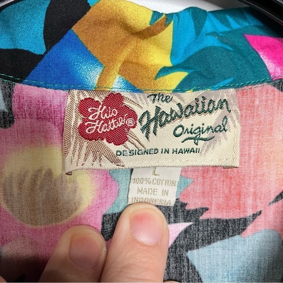 Hilo Hattie The Hawaiian Original button down shirt size large - Picture 4 of 4